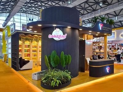 Rooftop Solar Expo 2026 booth installation at India Expo Centre & Mart