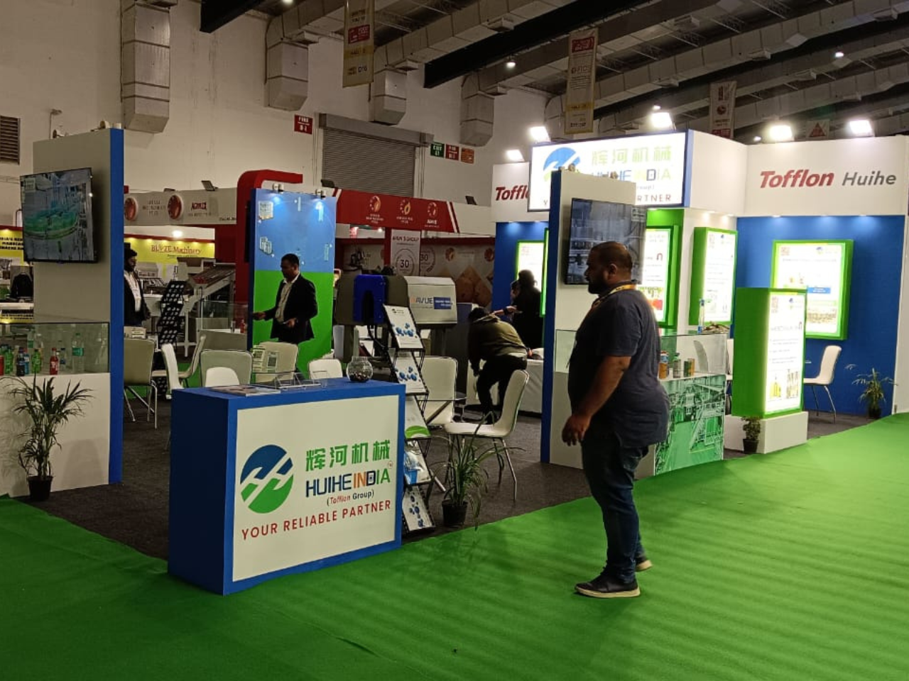 Custom trade show booth design and fabrication for MGM Grand Conference Center Las Vegas