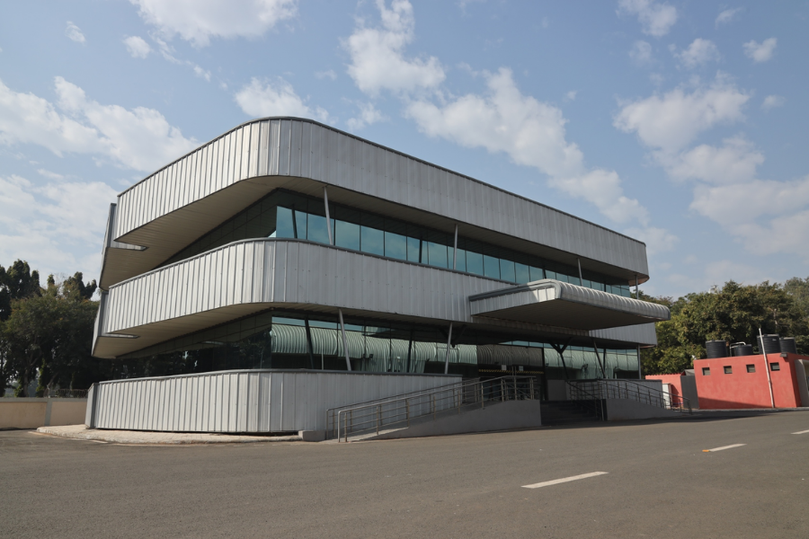 Exhibition booth design and turnkey stall fabrication at Helipad Exhibition Centre, Gandhinagar.