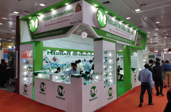 Tailored healthcare exhibition booths for Medlab Middle East.