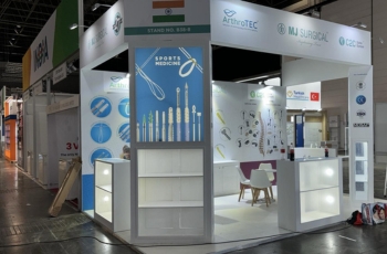 Affordable custom trade show booths in Dubai for Medlab 2025.