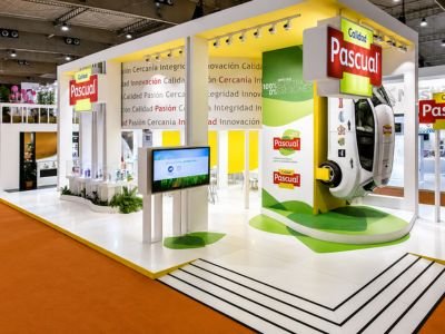 Custom booth fabrication for Gifts World Expo at Bharat Mandapam Delhi
